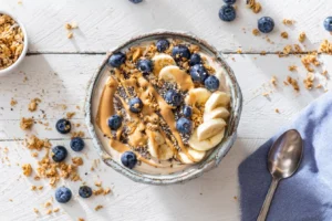 high-protein-yogurt-bowl-recipes-featured