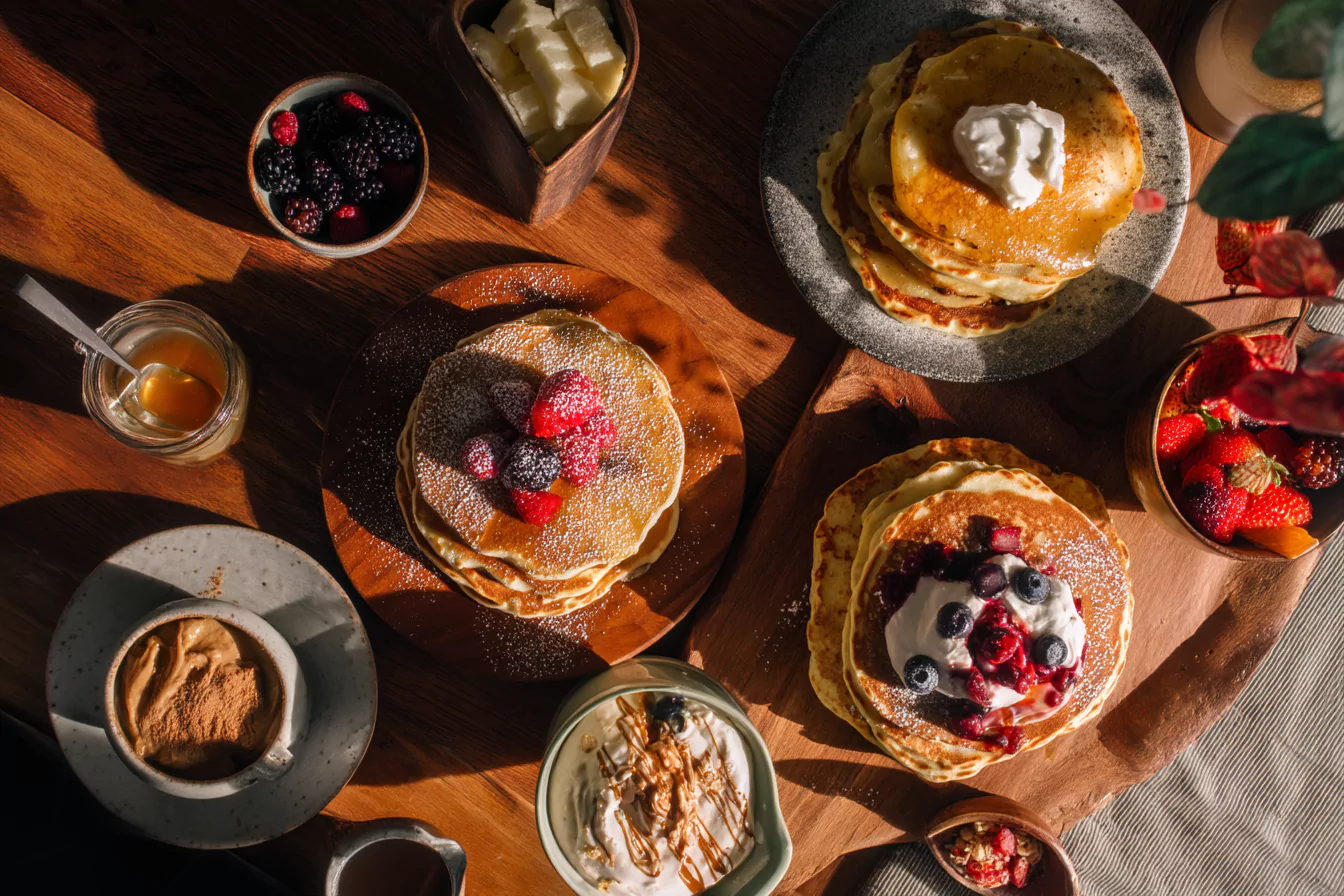 keto-pancakes-custom-variations assorted keto cottage cheese pancakes with different keto-friendly toppings